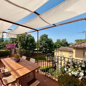 Apartment La Terrazza Di Sofia Lucca