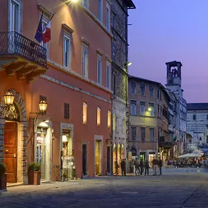 http://hotel-locanda-della-posta.hotels-perugia.com