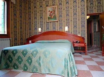 ונציה Hotel Villa Rosa 2*,  איטליה