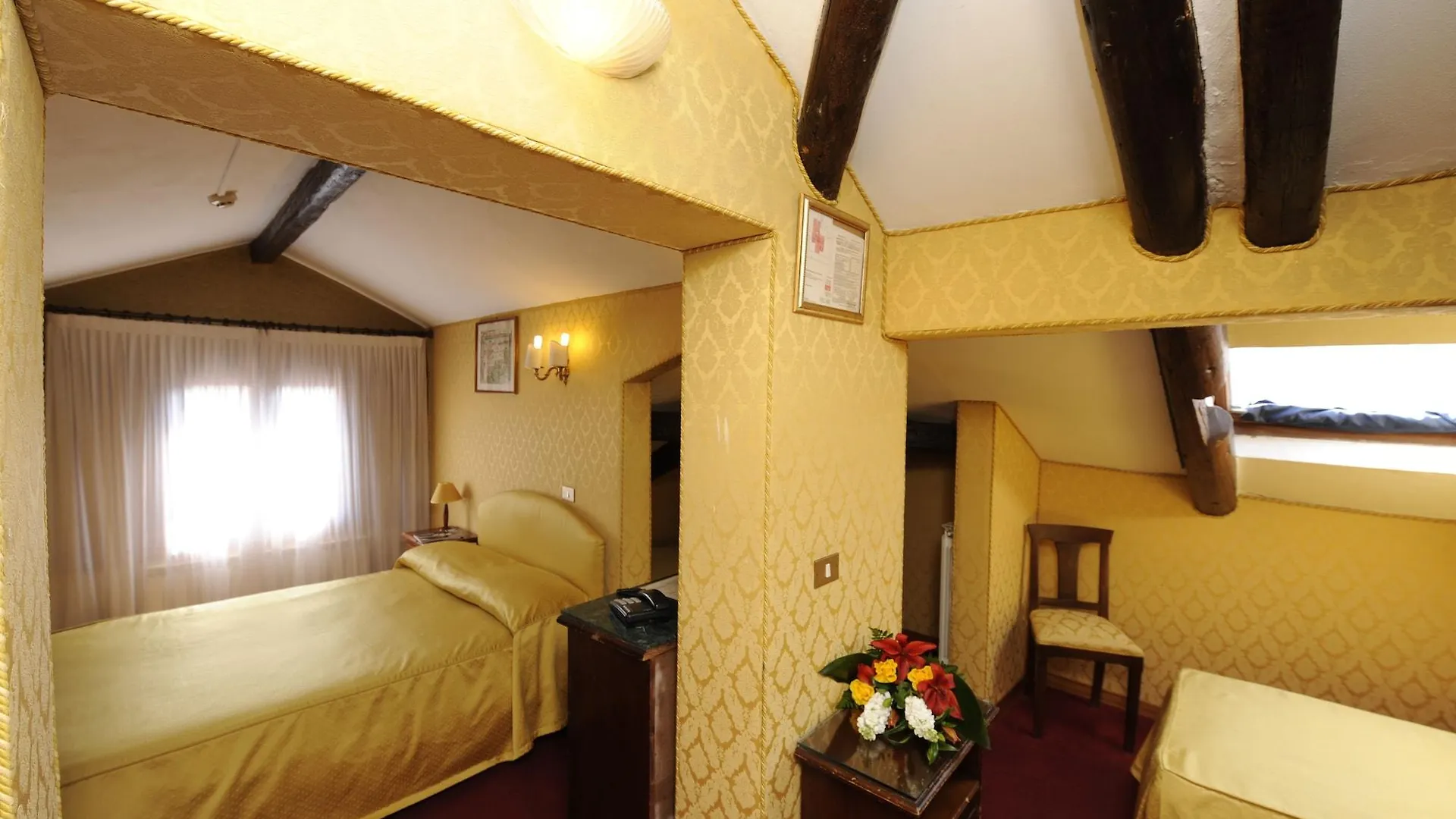 Hotel Villa Rosa Venice 2*,